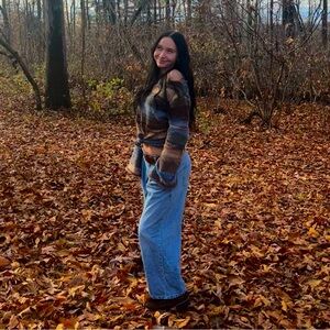 Meet your Posher, Mya